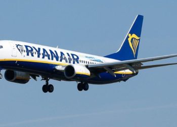 Pasajero entra en cólera tras aterrizar en la ciudad equivocada