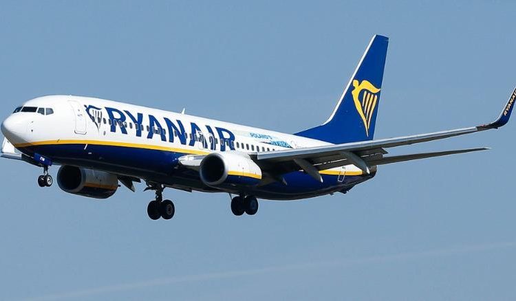 Pasajero entra en cólera tras aterrizar en la ciudad equivocada