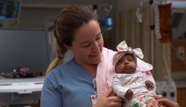 (Video) Nace en Estados Unidos la bebé más pequeña del mundo