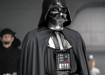 El traje de Darth Vader podría llegar los 2 millones de dólares en subasta