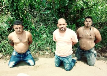 Capturan a banda que asaltaba a usuarios de bancos en Santa Ana