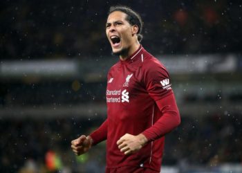 Van Dijk supera a Messi como favorito para el Balón de Oro