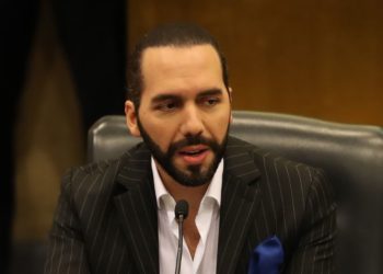 Presidente Bukele ordena la destitución de la presidenta de CONAMYPE