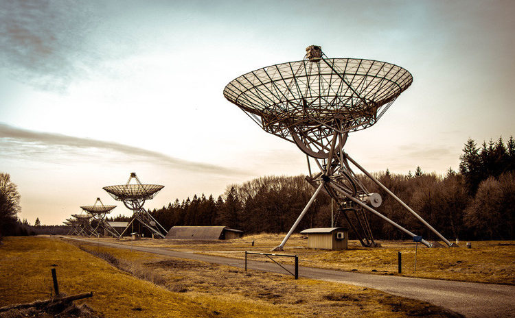 Logran identificar el origen de una misteriosa señal de radio extraterrestre