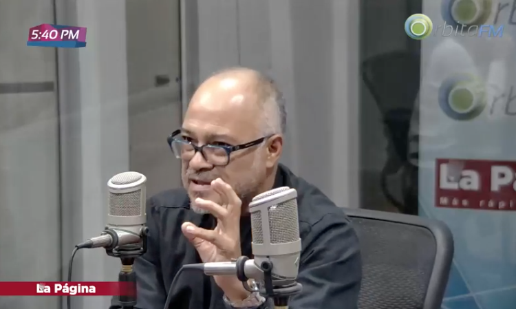 Luis Armando Gonzalez: «La población esta moviéndose entre la esperanza y el repudio»