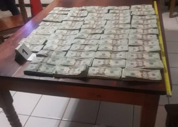 Decomisan más de $117 mil a lancheros guatemaltecos