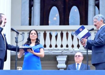 Nayib Bukele jura como Presidente de la República