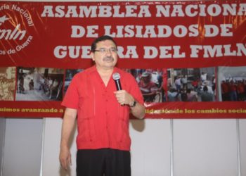 Medardo González tilda de “judas” a los militantes que hablan mal del partido