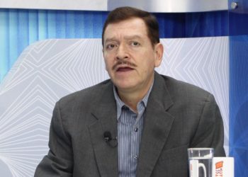 Rolando Alvarenga propone sangre joven para integrar el COENA