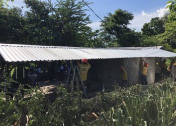 En tiempo récord entregan puesto policial destruido por mareros en Apopa