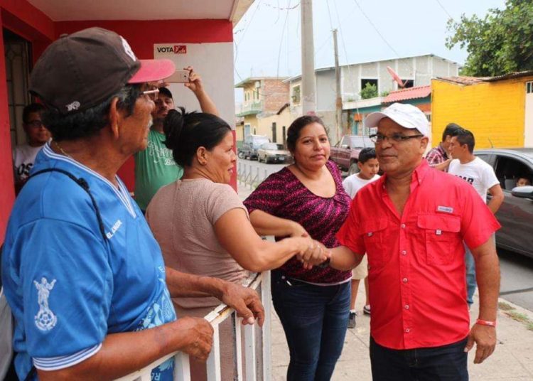 Óscar Ortiz continúa gira al interior del país para agradecer a las bases