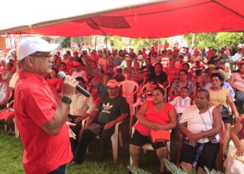 Óscar Ortiz recibe el respaldo de la militancia del FMLN en los municipios de San Miguel