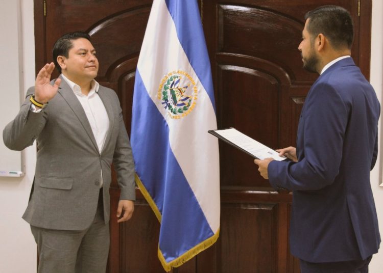 Javier Milián es nombrado presidente de la Lotería Nacional de Beneficencia