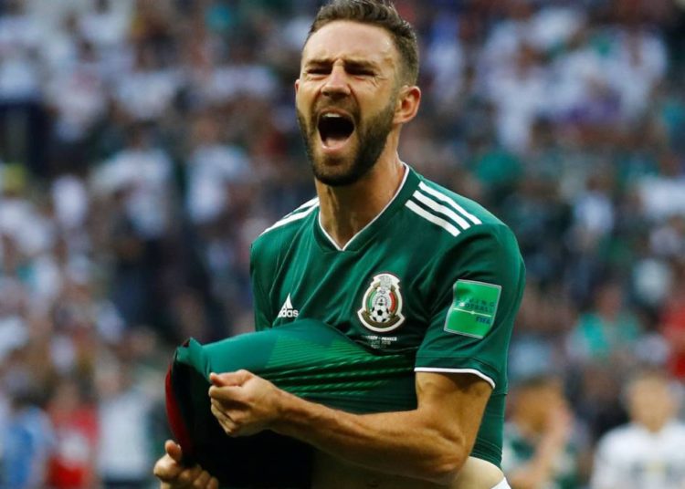 Un tumor cancerígeno dejo fuera al mexicano Miguel Layún de Copa Oro