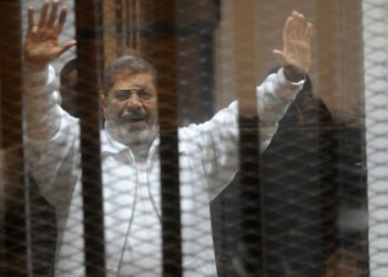 Muere el expresidente egipcio Mohamed Mursi tras desmayarse en pleno juicio