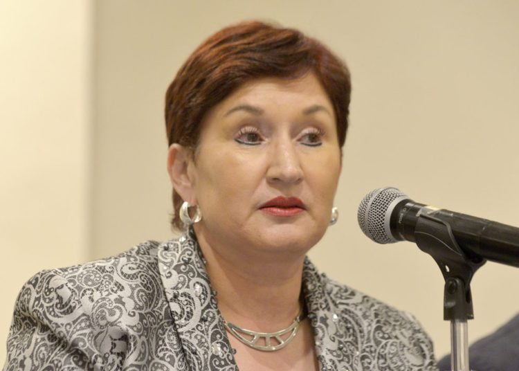 Piden orden de captura internacional contra la exfiscal Thelma Aldana