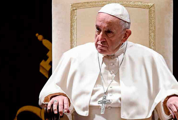 Exembajador del Vaticano reintera acusación al papa de mentir sobre casos de abusos sexuales