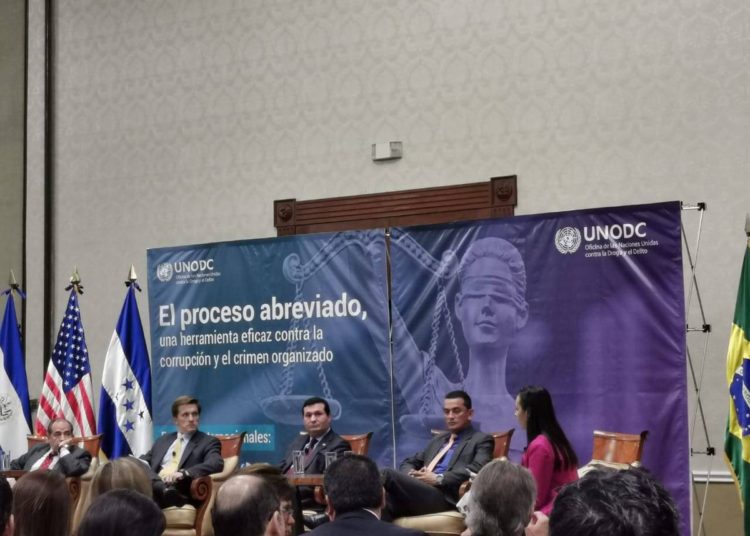 UNODC ponen en relieve las ventajas del proceso judicial simplificado