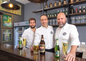 Cervezas Suprema y Regia reciben premio mundial de Calidad de Oro Monde Selection