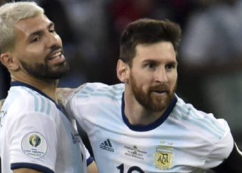 Argentina ganó 2-0 y pasó a cuartos de final de la Copa América