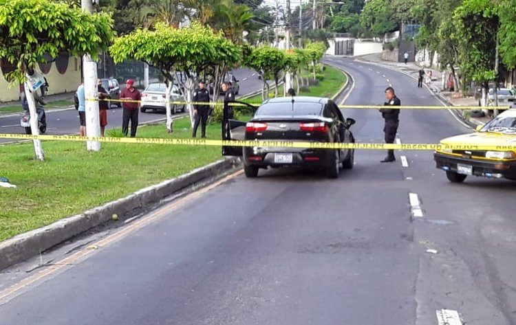 Hombre muere atropellado en bulevar Constitución