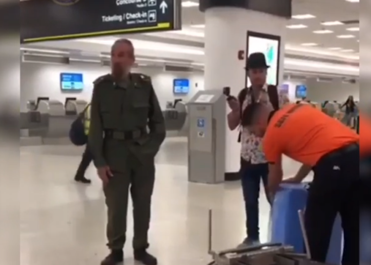 (Video) El hombre disfrazado de Fidel Castro se pasea por Miami