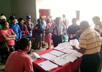 FMLN va a internas este domingo con la esperanza de resurgir como fuerza electoral