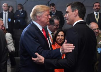 (VIDEO) Trump manda a sentar al presidente español en la cumbre del G20 en Japón