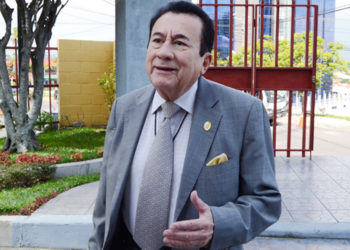 FGR presenta requerimiento fiscal contra Hernán Contreras por irregularidades en CCR