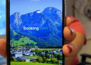 Usuarios de Huawei manifiestan su enojo por la publicidad en su pantalla de bloqueo