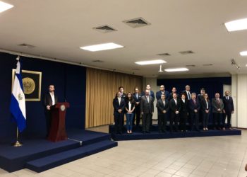 Presidente Bukele juramenta al resto de su gabinete de Gobierno