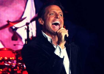 A Luis Miguel le falla la voz en concierto en Boston