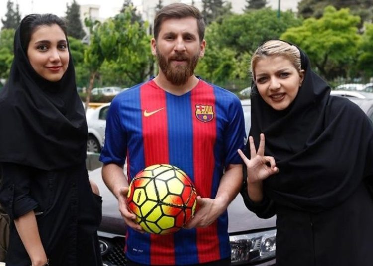 El “Messi iraní” en líos por noticia falsa que asegura usa su parecido con “la pulga” para seducir mujeres