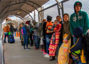 Las duras consecuencias del acuerdo entre EE.UU. y México para los migrantes que piden asilo en la frontera