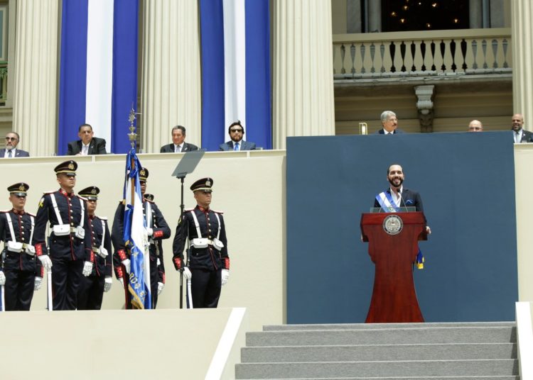 Nayib Bukele pide unidad para sacar a El Salvador adelante