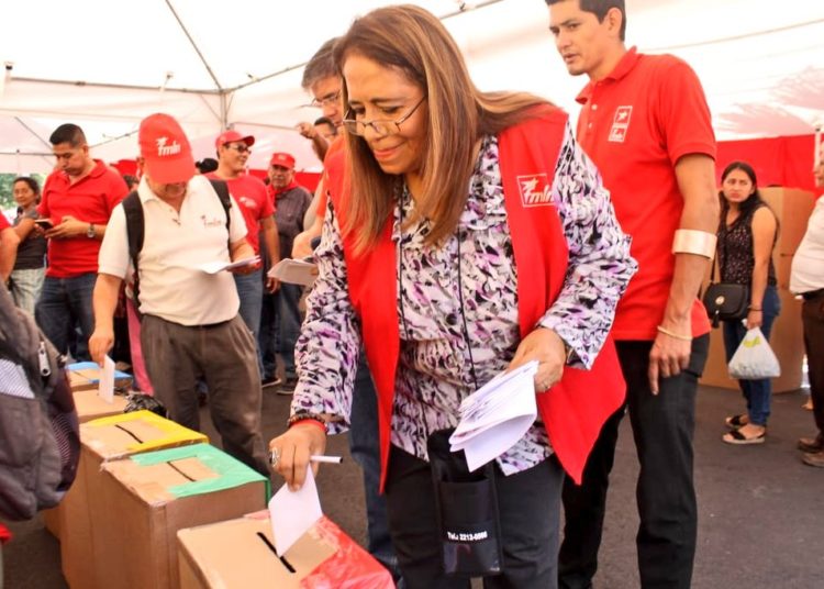 Silvia Cartagena: «La diferencia es tan reducida, que no le permite a esta comisión anunciar ninguna tendencia de los resultados del FMLN»