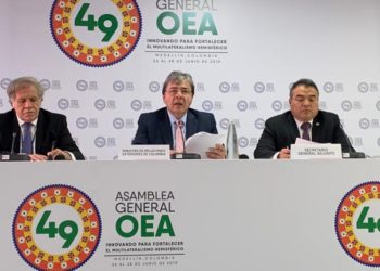 Uruguay se retira de la Asamblea General de la OEA en rechazo a reconocimiento de delegación de Juan Guaidó
