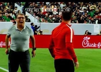 El “Tata” Martino y el entrenador de Canadá protagonizaron conato de pelea