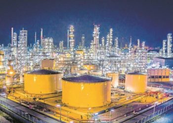 El precio del petróleo se dispara por las tensiones entre Estados Unidos e Irán