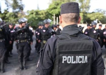 Presidente Bukele notifica ya se trasladó el pago de bonos atrasados a agentes de la PNC