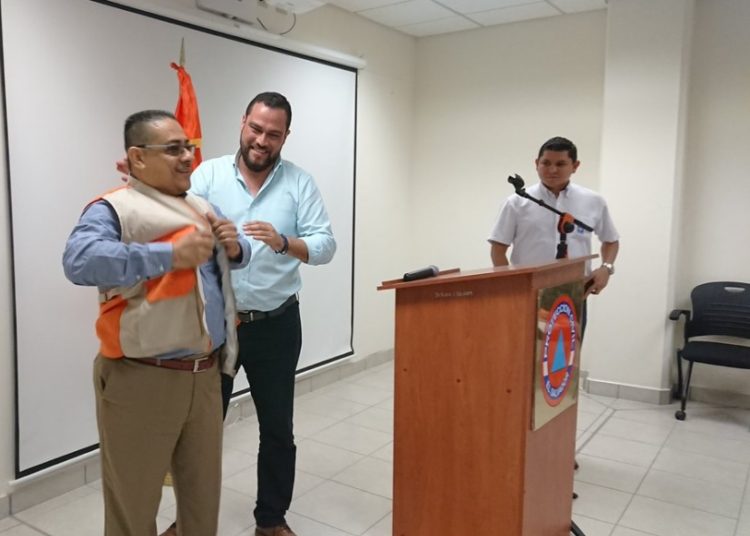 Orlando Tejada asume como Director de Protección Civil