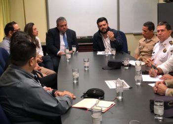 Empresas telefónicas se comprometen en eliminar señal en todos los centros penales