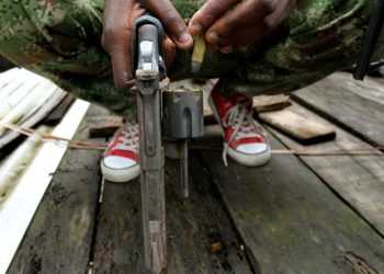 Obispo exorcizará ciudad colombiana lanzando agua bendita desde helicóptero
