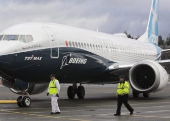 Los teléfonos celulares son un peligro para algunos aviones de Boeing