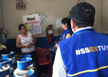 Alcaldía de San Salvador verifica que establecimientos de gas propano tengan permisos en regla