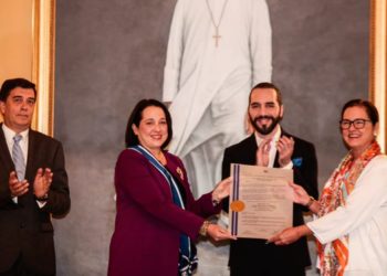 Presidente Bukele a embajadora Manes: “El Salvador es su casa”