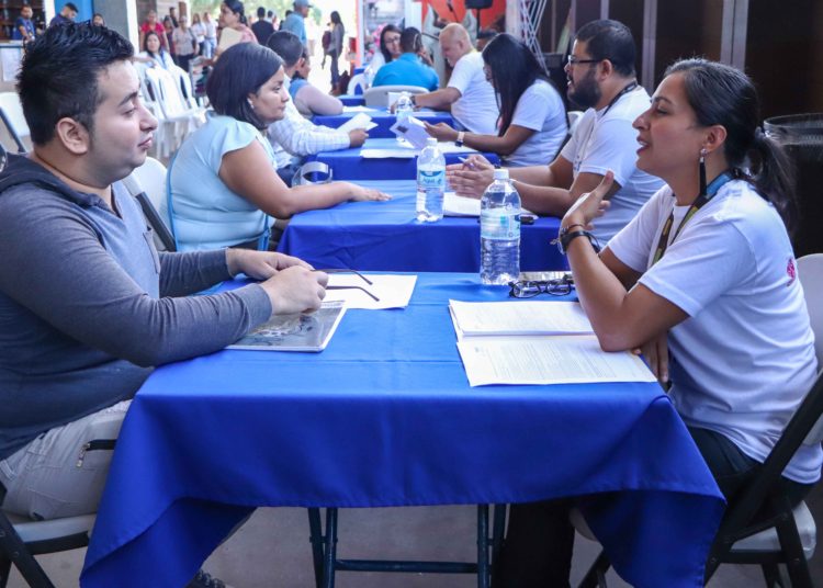 Walmart realiza ferias de empleo para dar oportunidades a personas con discapacidad