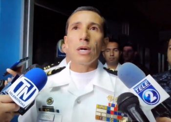 René Merino: «La presencia de soldados se va a mantener en los territorios»