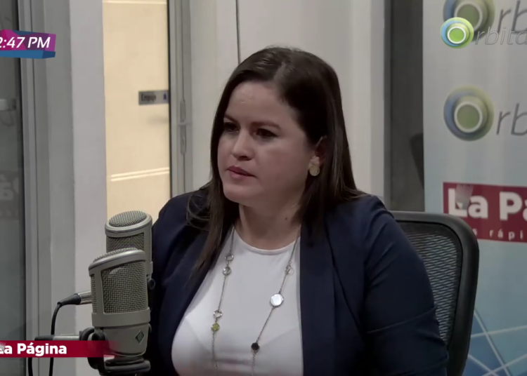 Dina Argueta: «La nueva dirigencia del FMLN tiene la obligación moral e histórica de corregir los errores del pasado»