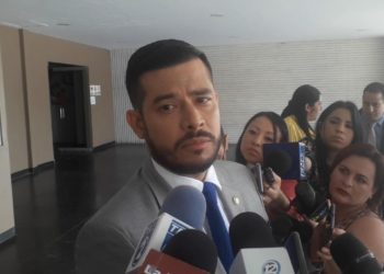 Hacienda prepara política fiscal para quinquenio de Nayib Bukele